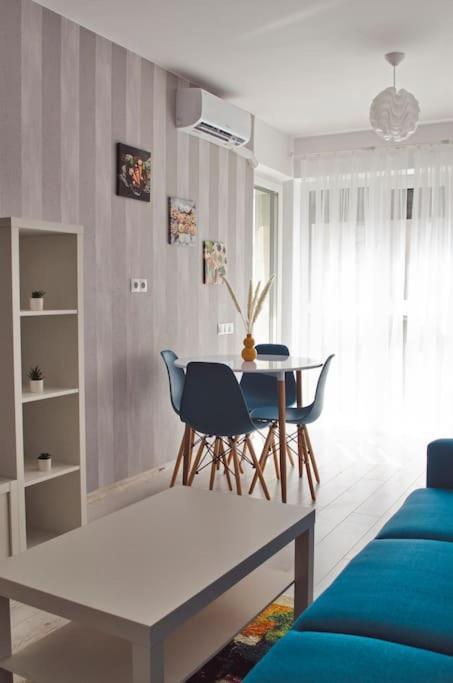 オラデア3 Dream Apartmant 3+Parcare Gratuitaアパートメント エクステリア 写真